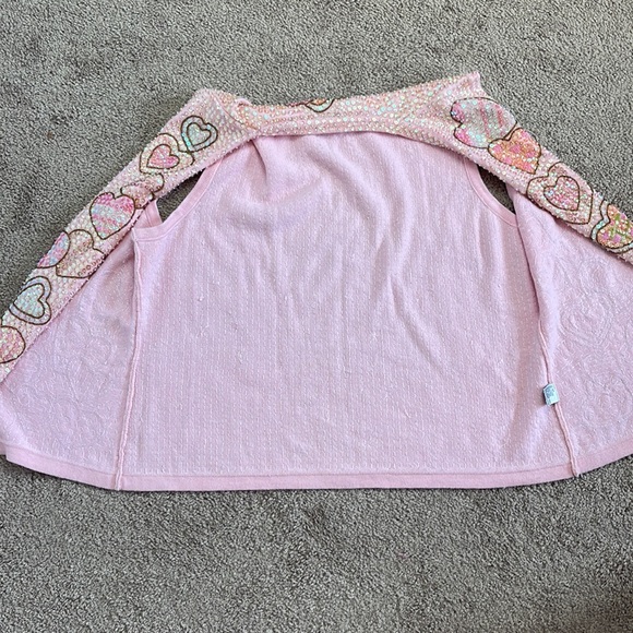 Vest, pink, Sequins, hearts size XL. By Just B. Pink. Faux buttons on outside - Picture 7 of 12